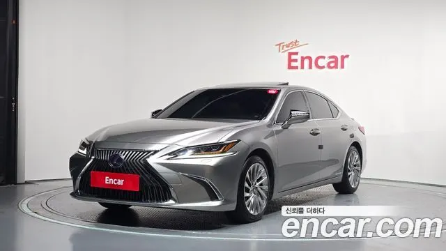 LEXUS ES300H — из Кореи под ключ
