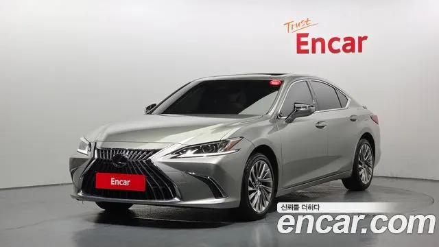 LEXUS ES300H — из Кореи под ключ