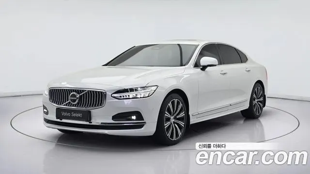 VOLVO S90 2023