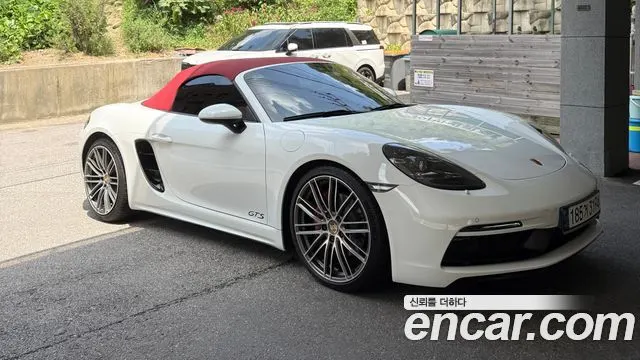 PORSCHE 718 BOXSTER 2019