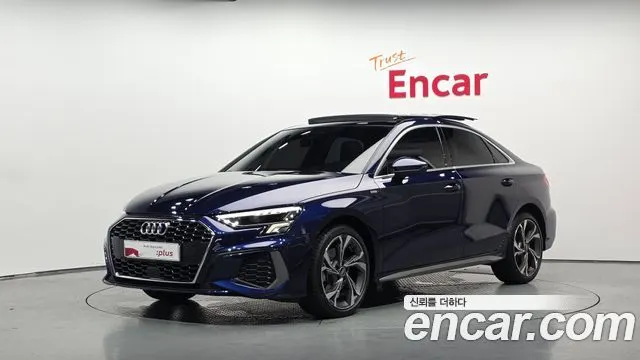 AUDI A3 2024