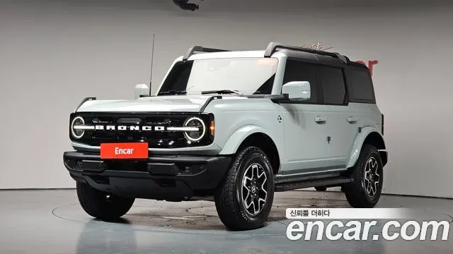 FORD BRONCO 2023