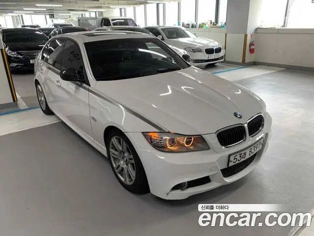 BMW 3 SERIES 2010 — 41 800 км, белый, Корея — под ключ — фото 3
