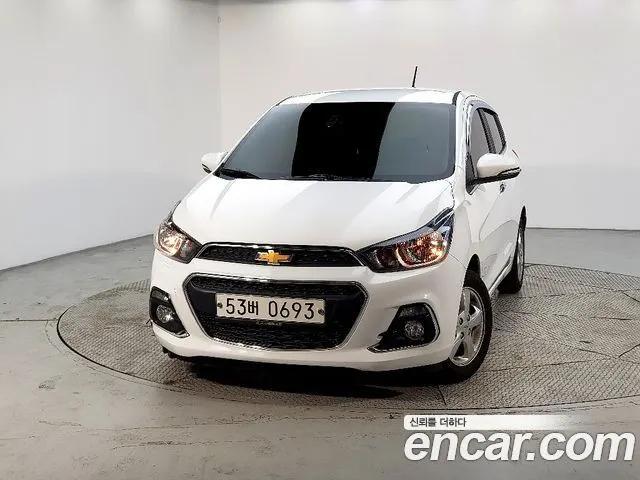 CHEVROLET SPARK 2017 — 114 953 км, белый, Корея — под ключ — фото 3