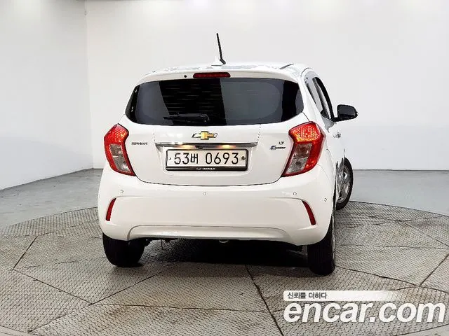 CHEVROLET SPARK 2017 — 114 953 км, белый, Корея — под ключ — фото 4