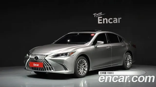 LEXUS ES300H 2026