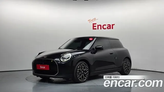 MINI COOPER ELECTRIC 2024