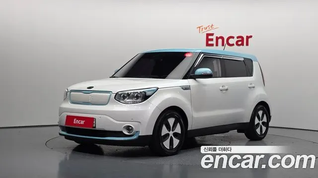 KIA SOUL 2016 — 204 213 км, белый, Корея — под ключ — фото 1