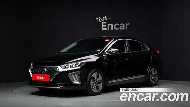 HYUNDAI IONIQ HYBRID 2020