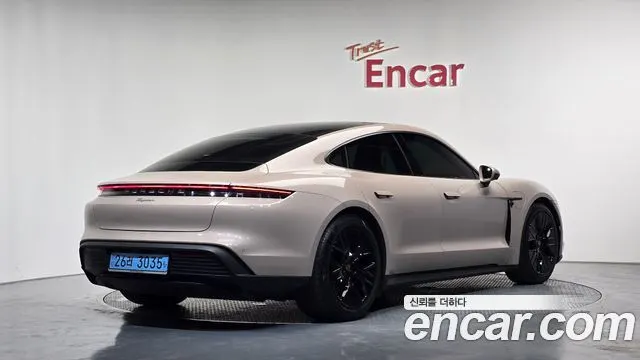 PORSCHE TAYCAN — из Кореи под ключ