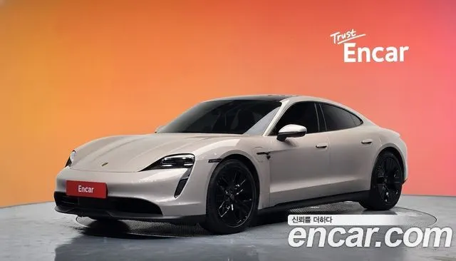 PORSCHE TAYCAN 2022 — 55 833 км, белый-перламутр, Корея — под ключ — фото 2