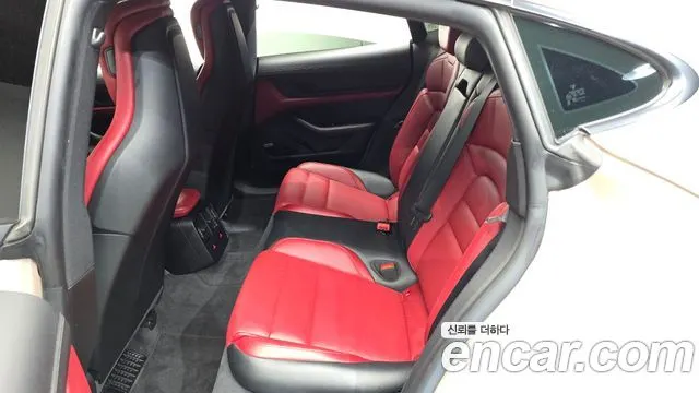 PORSCHE TAYCAN 2022 — 55 833 км, белый-перламутр, Корея — под ключ — фото 11