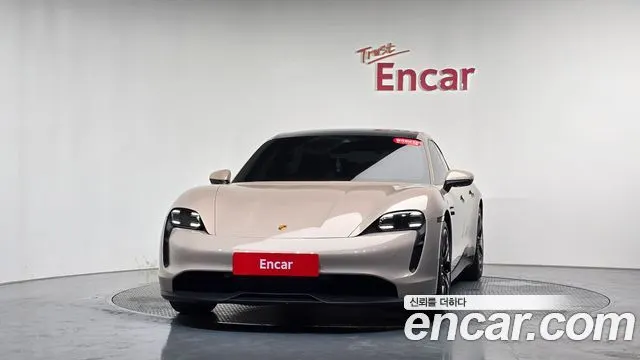 PORSCHE TAYCAN 2022 — 55 833 км, белый-перламутр, Корея — под ключ — фото 3