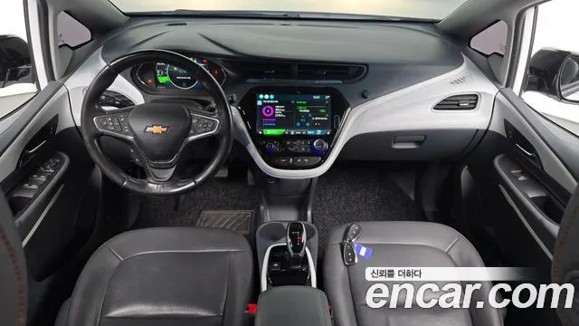 CHEVROLET BOLT 2019 — 82 965 км, белый, Корея — под ключ — фото 7