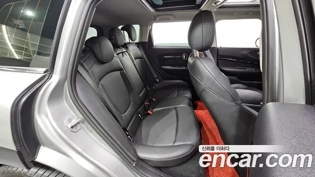 MINI COOPER CLUBMAN 2024 — 38 111 км, серебристо-серый, Корея — под ключ — фото 11