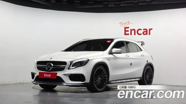MERCEDES-BENZ GLA-CLASS X156 2018