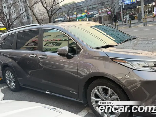 TOYOTA SIENNA — из Кореи под ключ