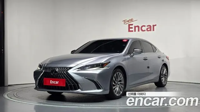LEXUS ES300H — из Кореи под ключ