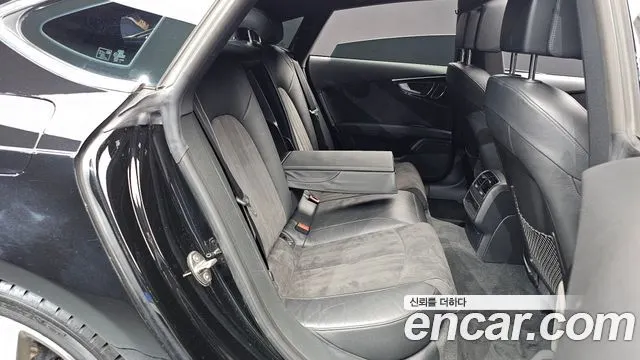 AUDI A7 2016 — 133 650 км, чёрный, Корея — под ключ — фото 11