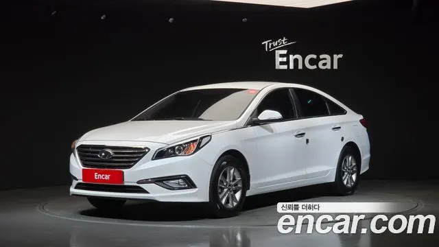 HYUNDAI SONATA 2017 — 168 623 км, белый, Корея — под ключ — фото 1