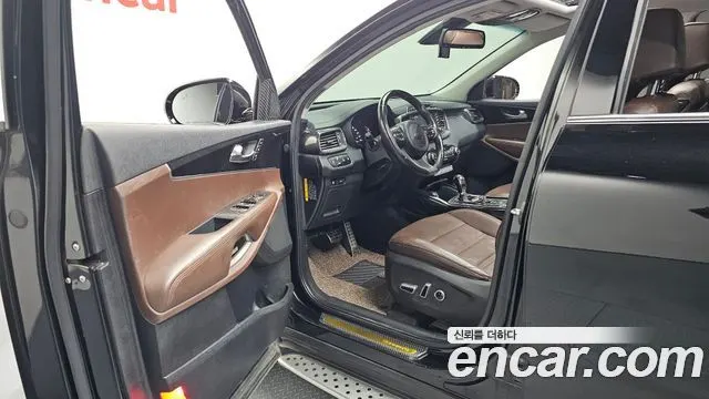 KIA SORENTO 2015 — 212 779 км, чёрный, Корея — под ключ — фото 10