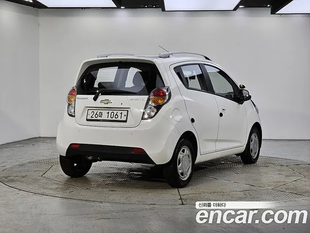 CHEVROLET SPARK 2012 — 36 000 км, белый, Корея — под ключ — фото 4