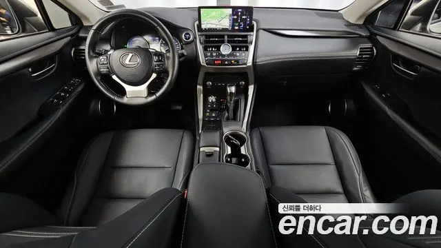 LEXUS NX300H 2019 — 94 874 км, серебристо-серый, Корея — под ключ — фото 7