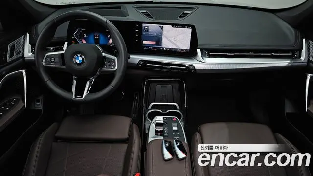 BMW X1 2024 — 24 081 км, чёрный, Корея — под ключ — фото 7