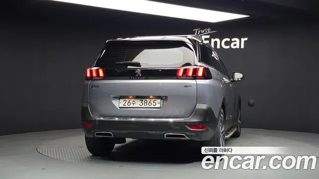PEUGEOT 5008 2019 — 112 694 км, серебристо-серый, Корея — под ключ — фото 4