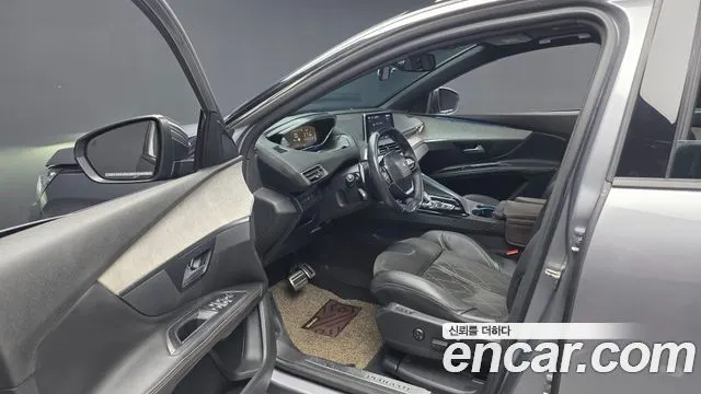 PEUGEOT 5008 2019 — 112 694 км, серебристо-серый, Корея — под ключ — фото 10