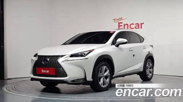 LEXUS NX300H 2017