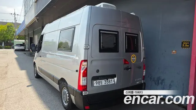 RENAULT KOREA MASTER 2019 — 40 584 км, серебристо-серый, Корея — под ключ — фото 2