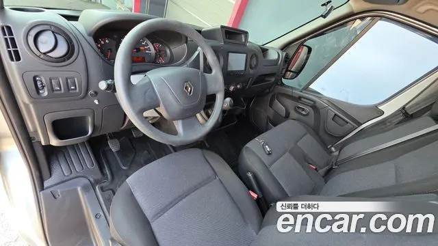 RENAULT KOREA MASTER 2019 — 40 584 км, серебристо-серый, Корея — под ключ — фото 7