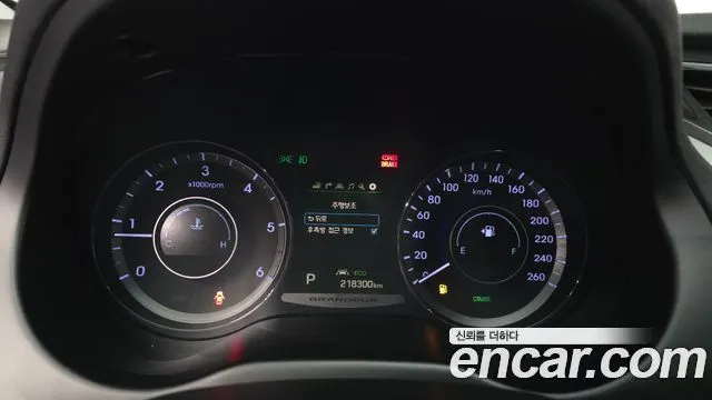 HYUNDAI GRANDEUR 2016 — 218 300 км, чёрный, Корея — под ключ — фото 8