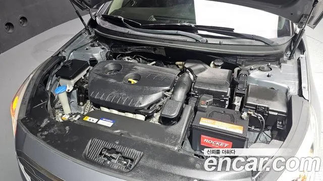 HYUNDAI SONATA 2017 — 135 677 км, серебристо-серый, Корея — под ключ — фото 6
