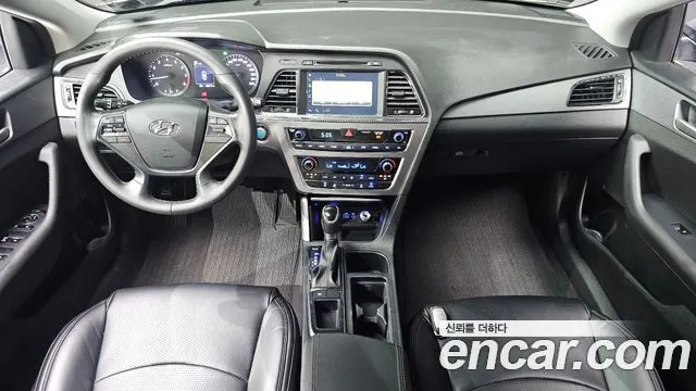 HYUNDAI SONATA 2017 — 135 677 км, серебристо-серый, Корея — под ключ — фото 7