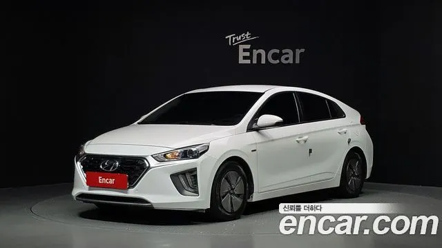 HYUNDAI IONIQ HYBRID 2020