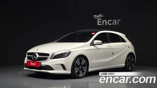 MERCEDES-BENZ A-CLASS W176 2018