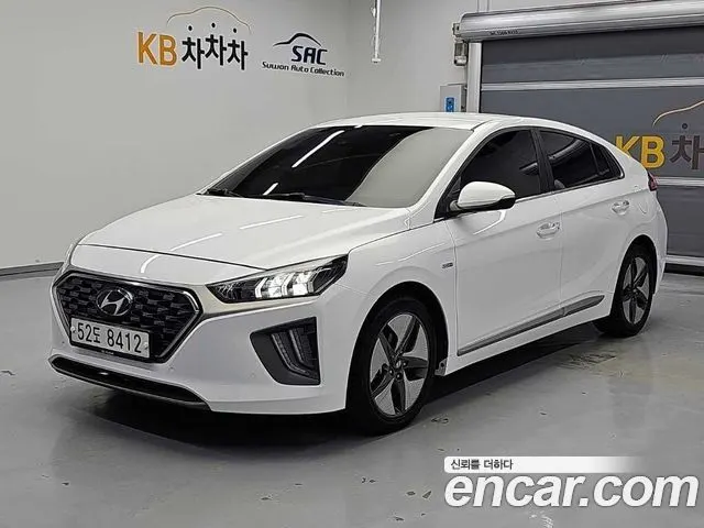 HYUNDAI IONIQ HYBRID 2020