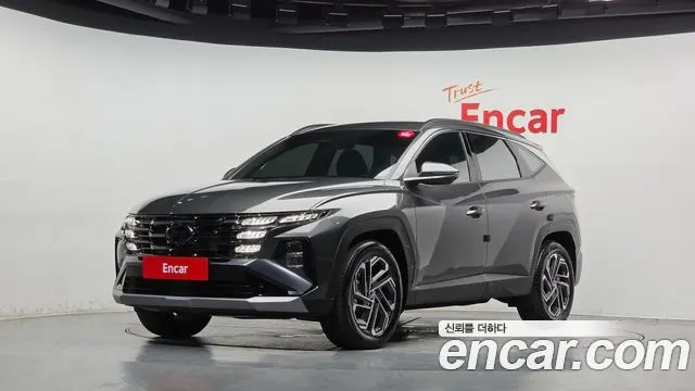 HYUNDAI TUCSON HYBRID 2025