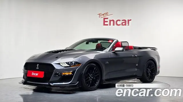 FORD MUSTANG 2021