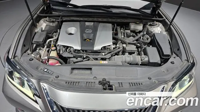 LEXUS ES300H 2019 — 113 406 км, светло-золотистый, Корея — под ключ — фото 6