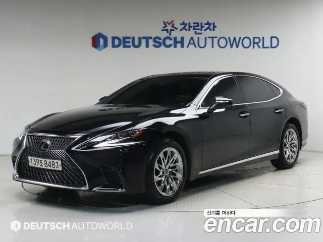 LEXUS LS500 2020