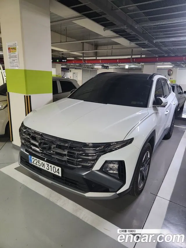 HYUNDAI TUCSON HYBRID 2024