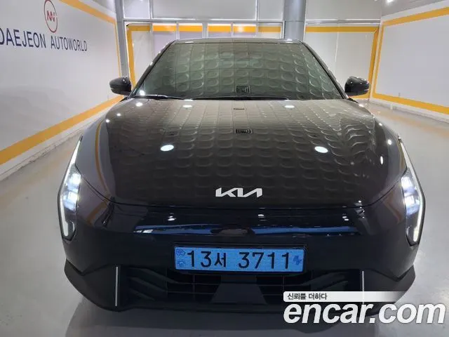 KIA EV4 2026