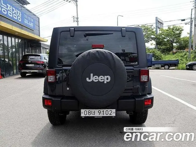 JEEP WRANGLER 2017 — 116 000 км, чёрный, Корея — под ключ — фото 4