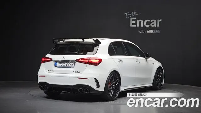 MERCEDES-BENZ A-CLASS W177 2025