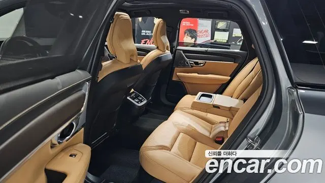 VOLVO V90 CROSS COUNTRY 2019 — 89 270 км, серый, Корея — под ключ — фото 12