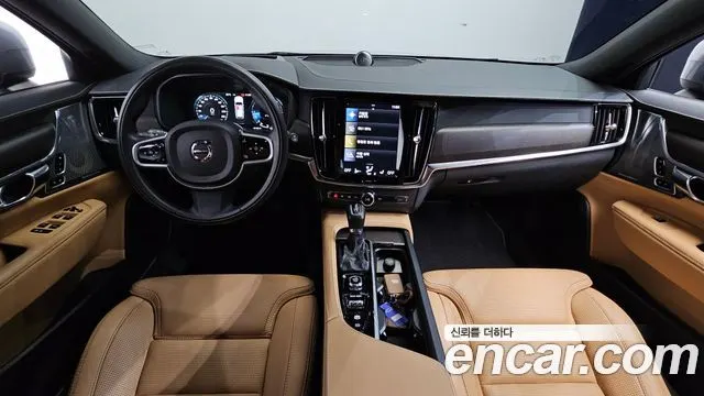 VOLVO V90 CROSS COUNTRY 2019 — 89 270 км, серый, Корея — под ключ — фото 7