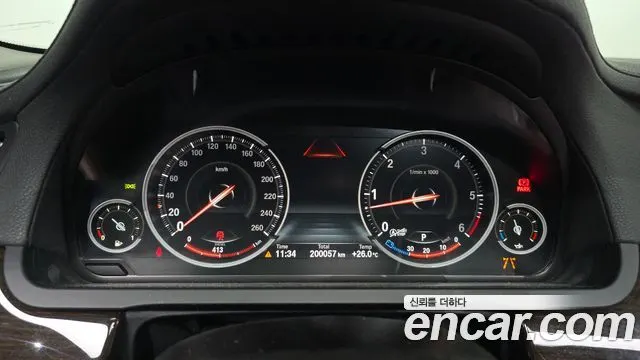 BMW 7 SERIES 2013 — 200 057 км, чёрный, Корея — под ключ — фото 8